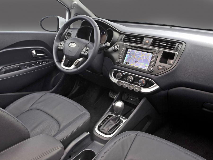  Kia Rio Sedan 2011 года  (US) (фото 4 из 22)